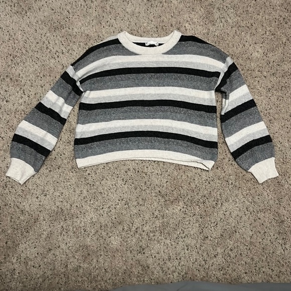 Pink rose grey striped sweater - Picture 1 of 2